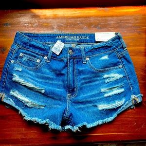 American Eagle Tomgirl Shortie Distressed Cut Off Denim Jean Shorts Women’s Sz 6